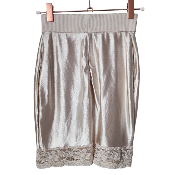 NATORI Cream Satin Lace Trim Half Slip‎ Skirt Lingerie Minimalist Size P - Picture 2 of 10